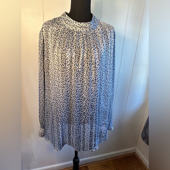 H & M Floral White and Blue Flowy Blouse Women’s Size XXL - Picture 3 of 10